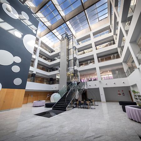 Hotel Ciudad De Ponferrada, Ascend Hotel Collection 外观 照片