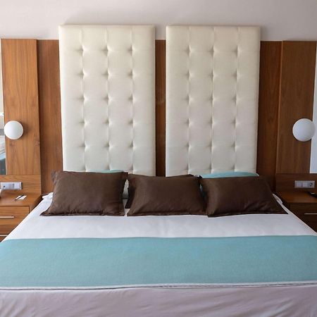 Hotel Ciudad De Ponferrada, Ascend Hotel Collection 外观 照片