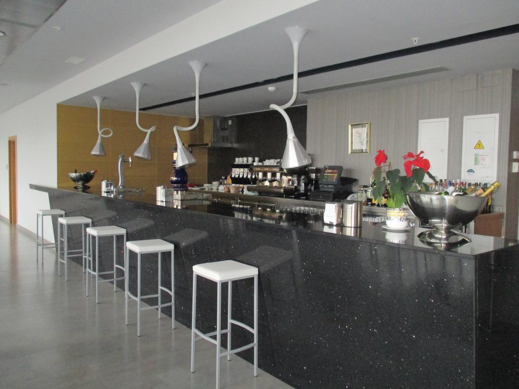 Hotel Ciudad De Ponferrada, Ascend Hotel Collection 外观 照片