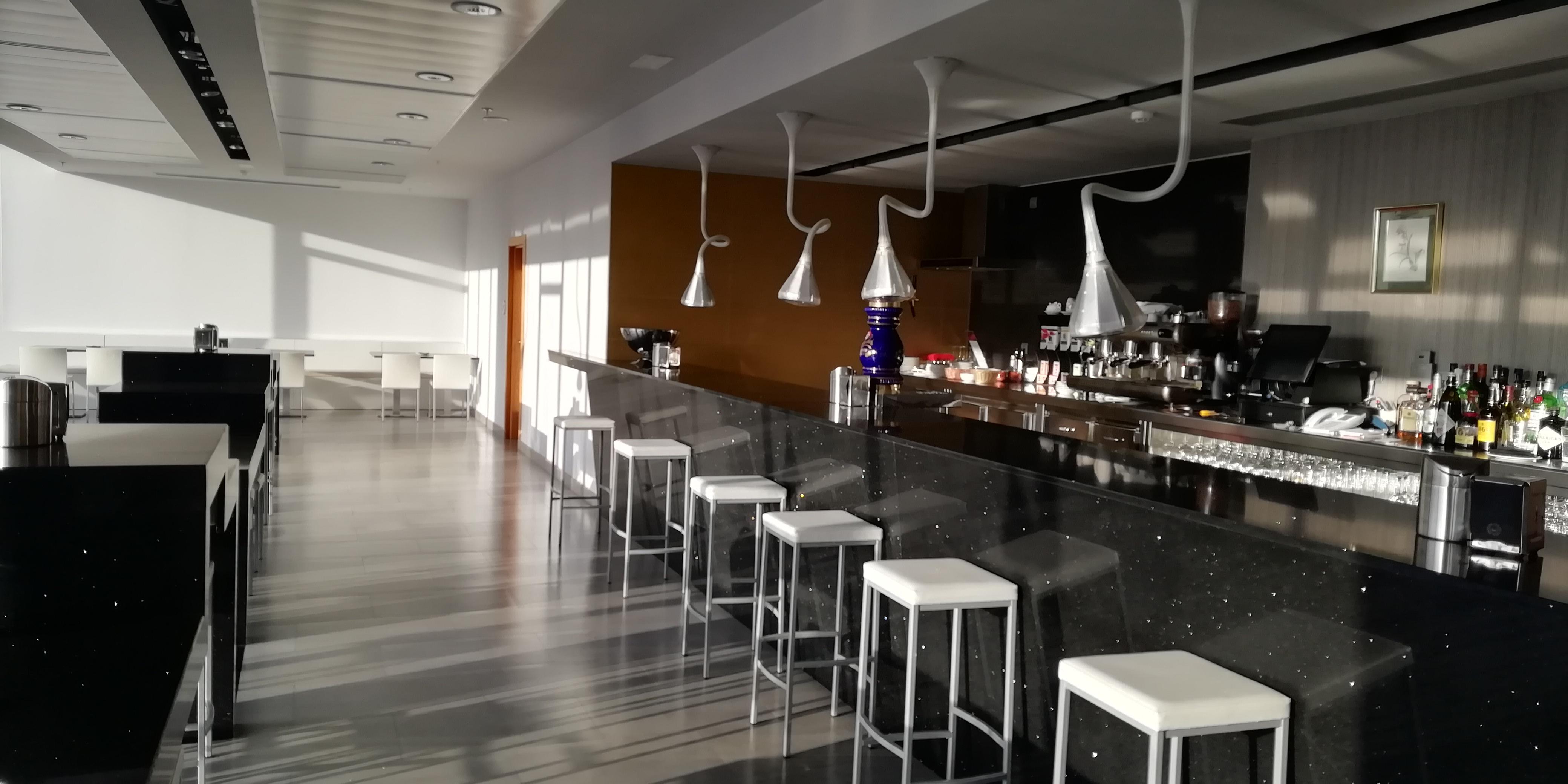 Hotel Ciudad De Ponferrada, Ascend Hotel Collection 外观 照片