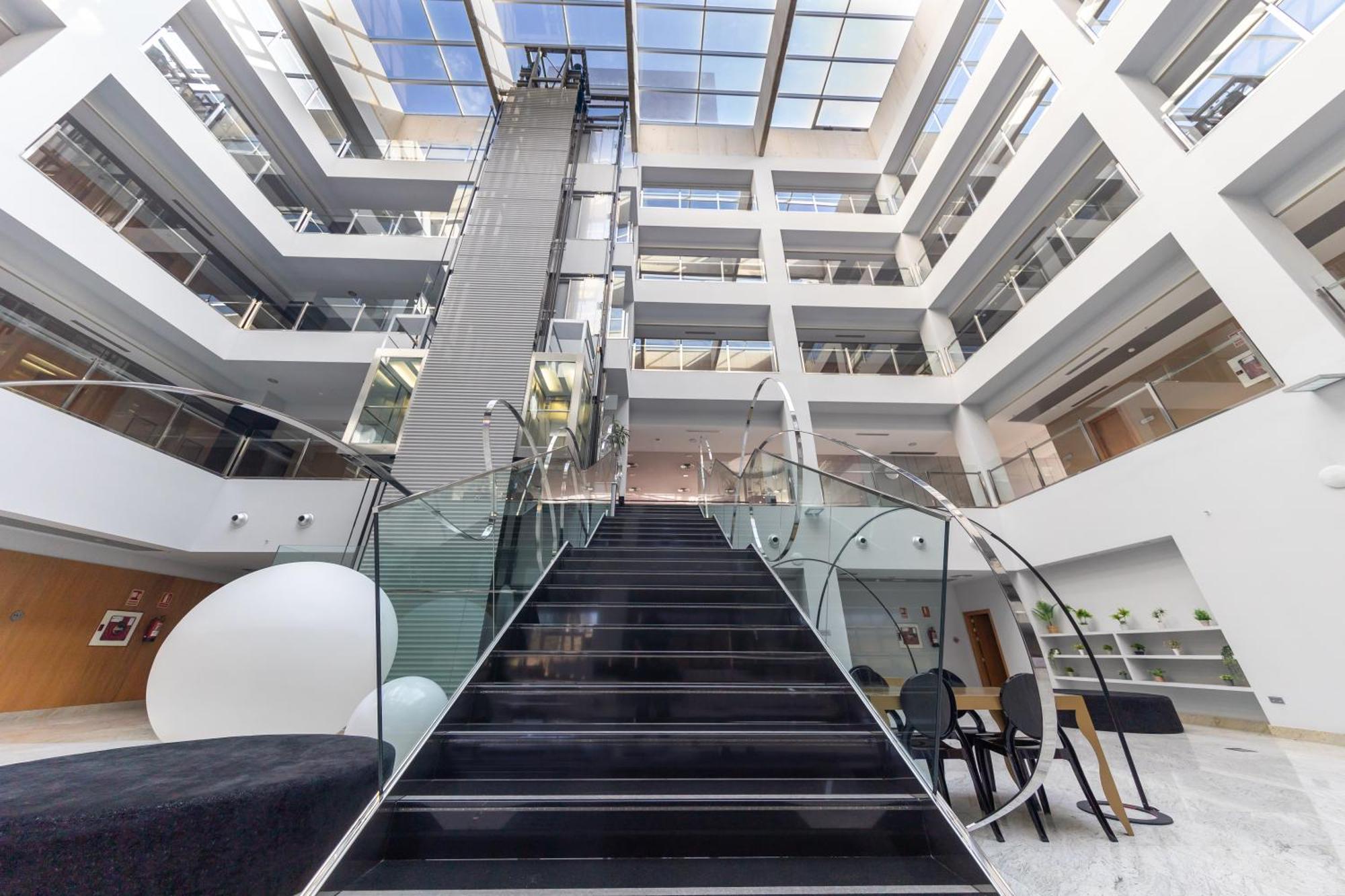 Hotel Ciudad De Ponferrada, Ascend Hotel Collection 外观 照片