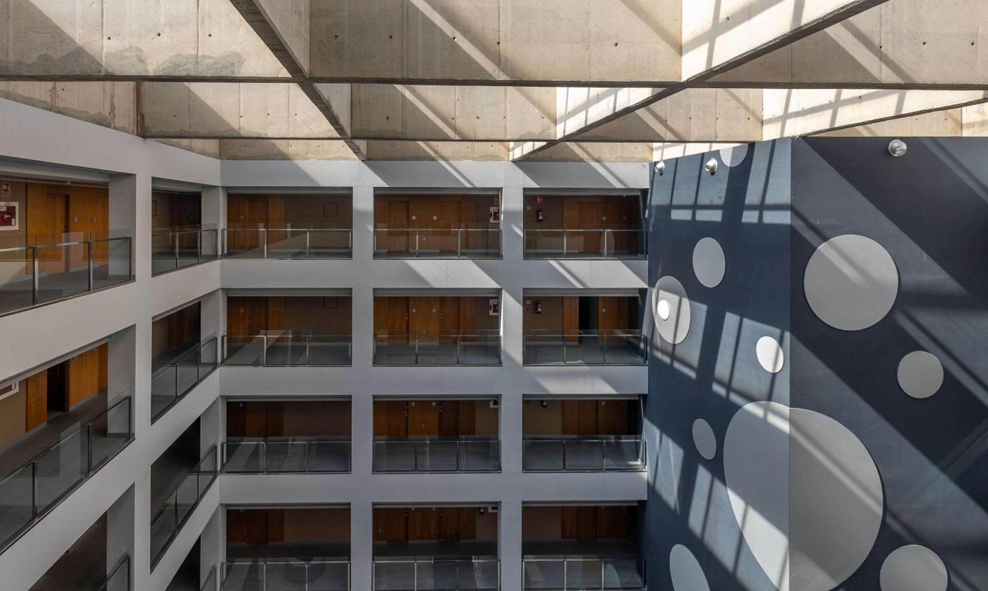 Hotel Ciudad De Ponferrada, Ascend Hotel Collection 外观 照片