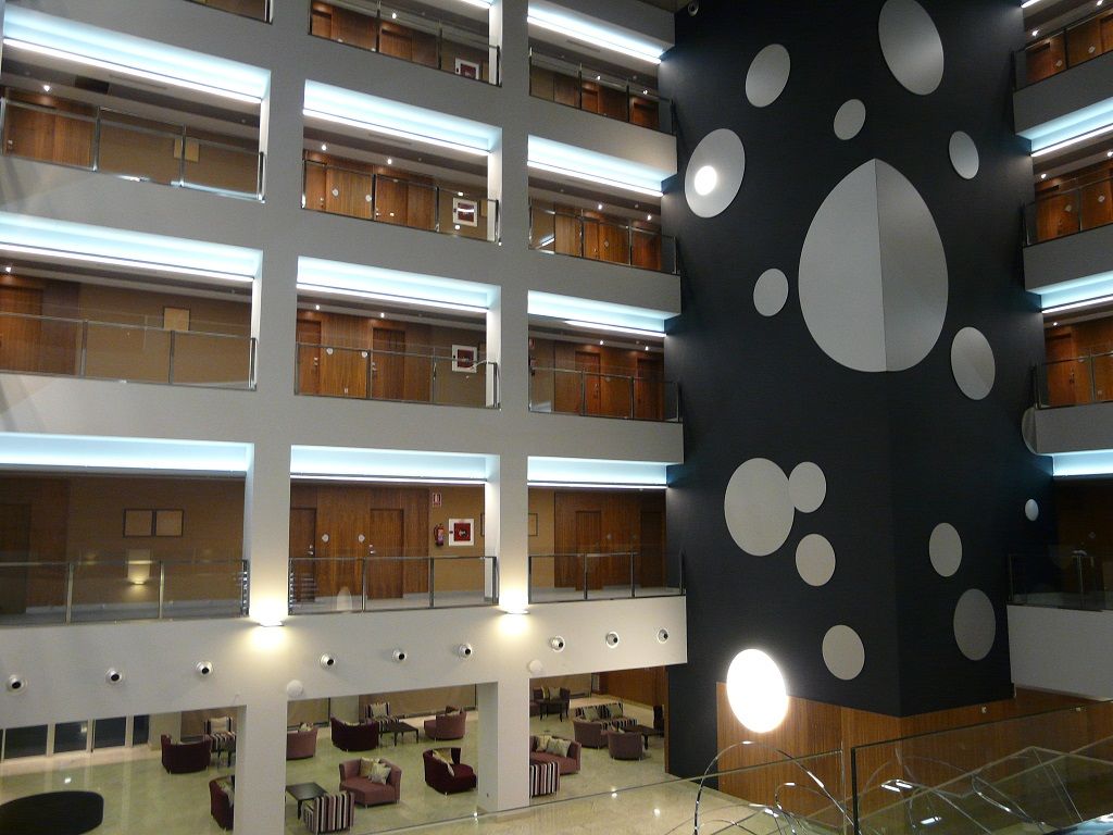 Hotel Ciudad De Ponferrada, Ascend Hotel Collection 内观 照片