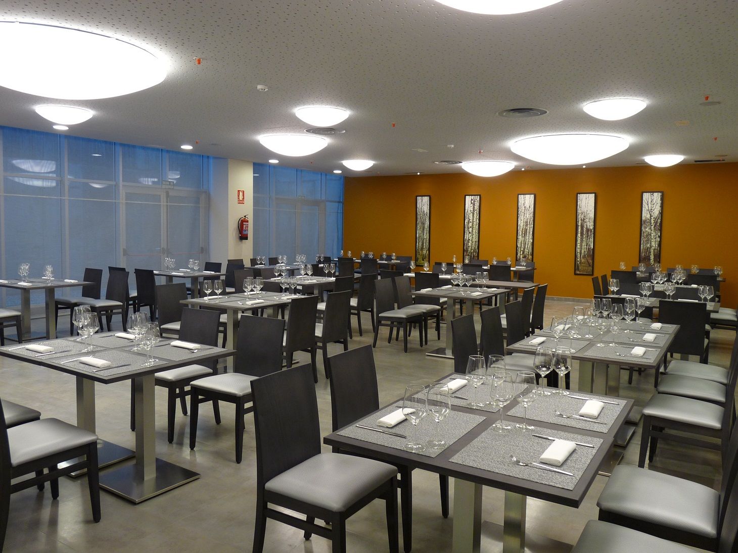 Hotel Ciudad De Ponferrada, Ascend Hotel Collection 餐厅 照片